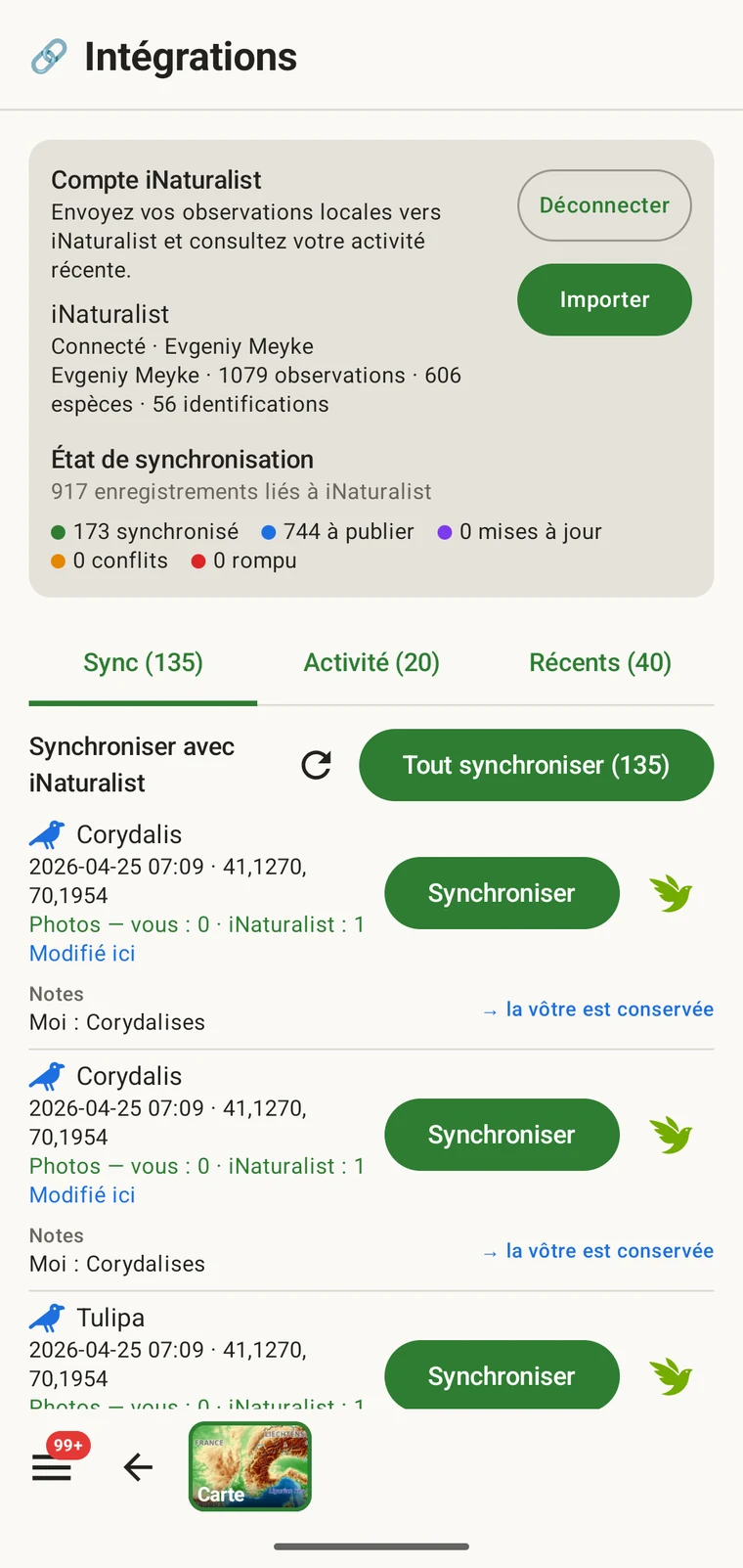 Hub iNaturalist affichant le compte connecté, les compteurs d'état de synchronisation et la liste des enregistrements prêts à être envoyés