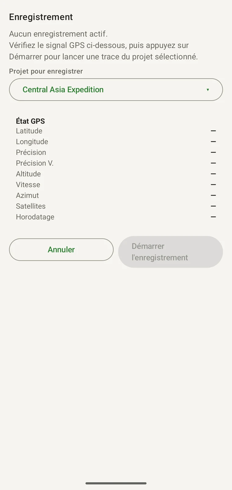 Écran d'enregistrement montrant les champs d'état GPS et le bouton Démarrer l'enregistrement