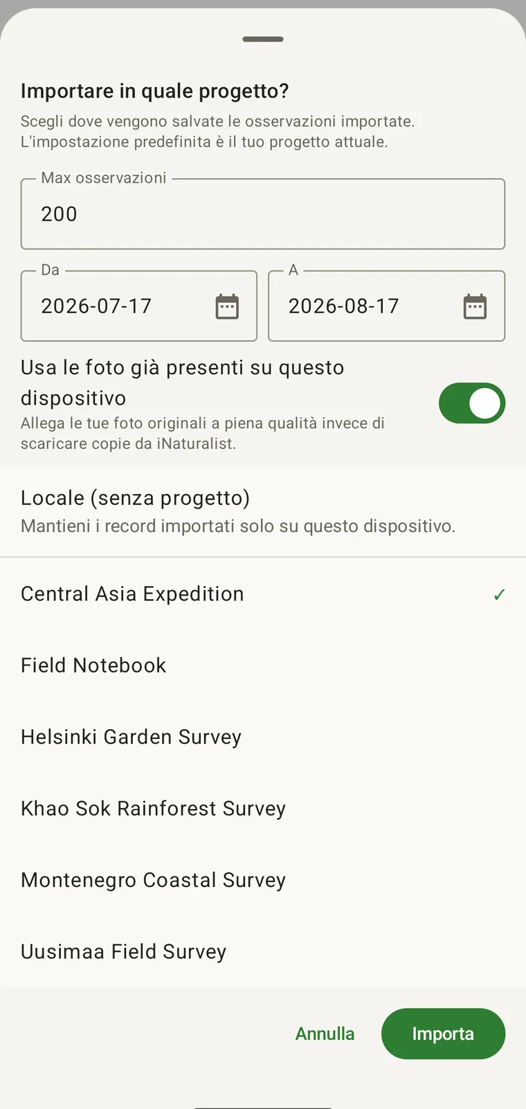 Pannello di importazione iNaturalist con un numero massimo di osservazioni, un intervallo di date da e a, un selettore dell'origine delle foto e un elenco di progetti in cui importare