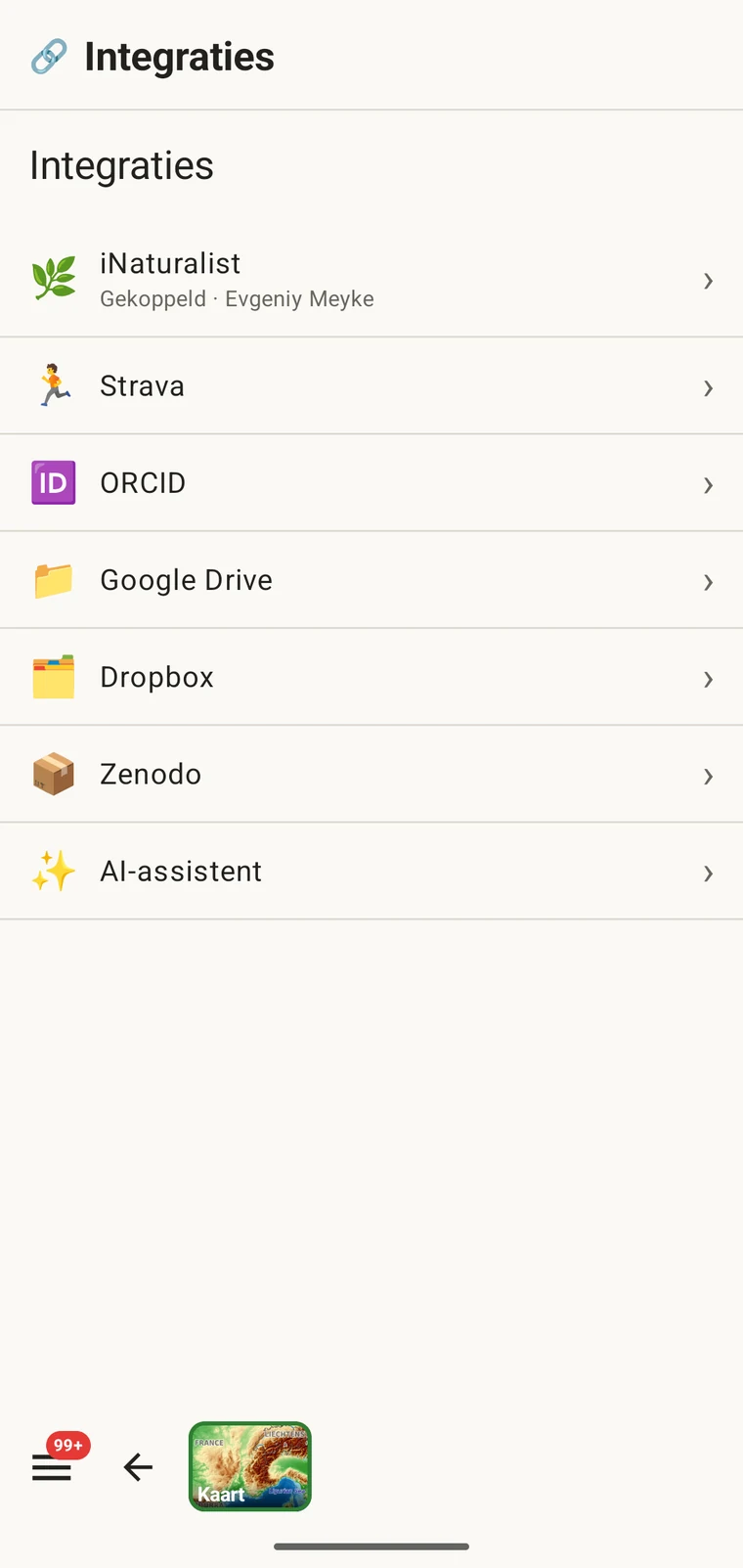 Integratiescherm met iNaturalist, Strava, ORCID, Google Drive, Dropbox, Zenodo en AI-assistent