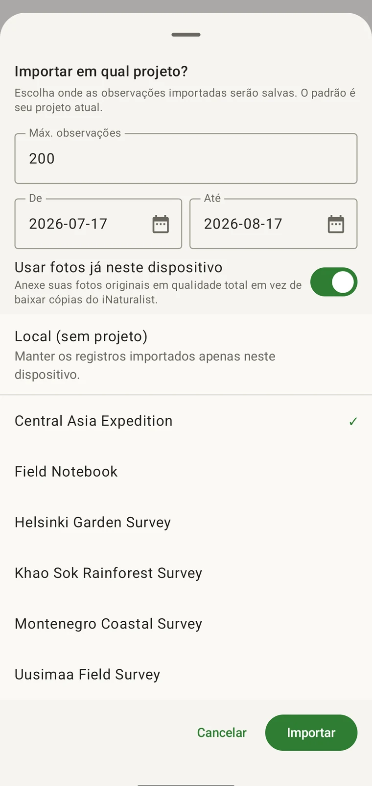 Painel de importação do iNaturalist com um número máximo de observações, um intervalo de datas de e até, um seletor da origem das fotos e uma lista de projetos para os quais importar