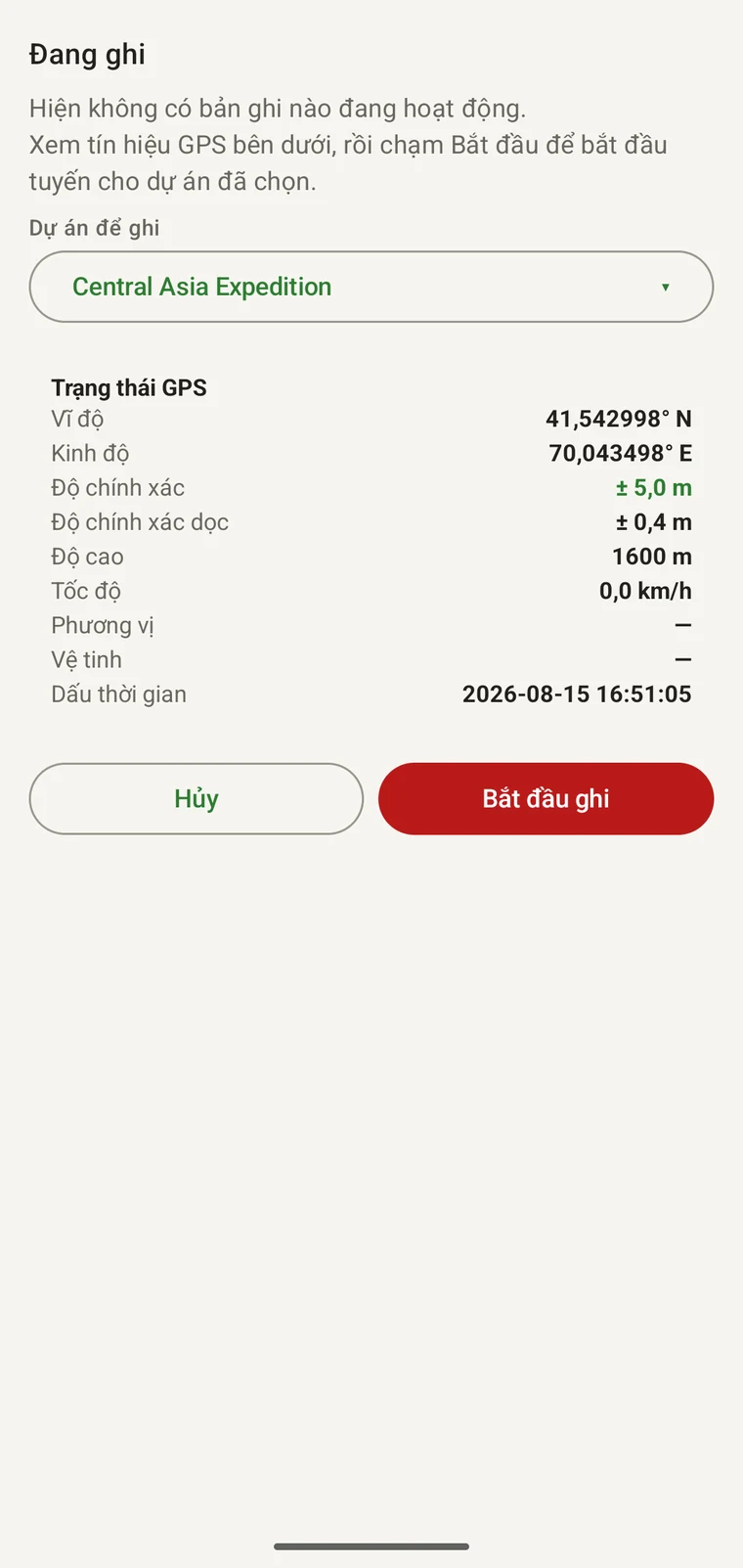 Màn hình ghi chép hiển thị các trường trạng thái GPS và nút Bắt đầu ghi